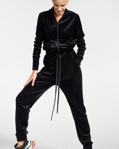Rolled Ankle Velvet Pants
